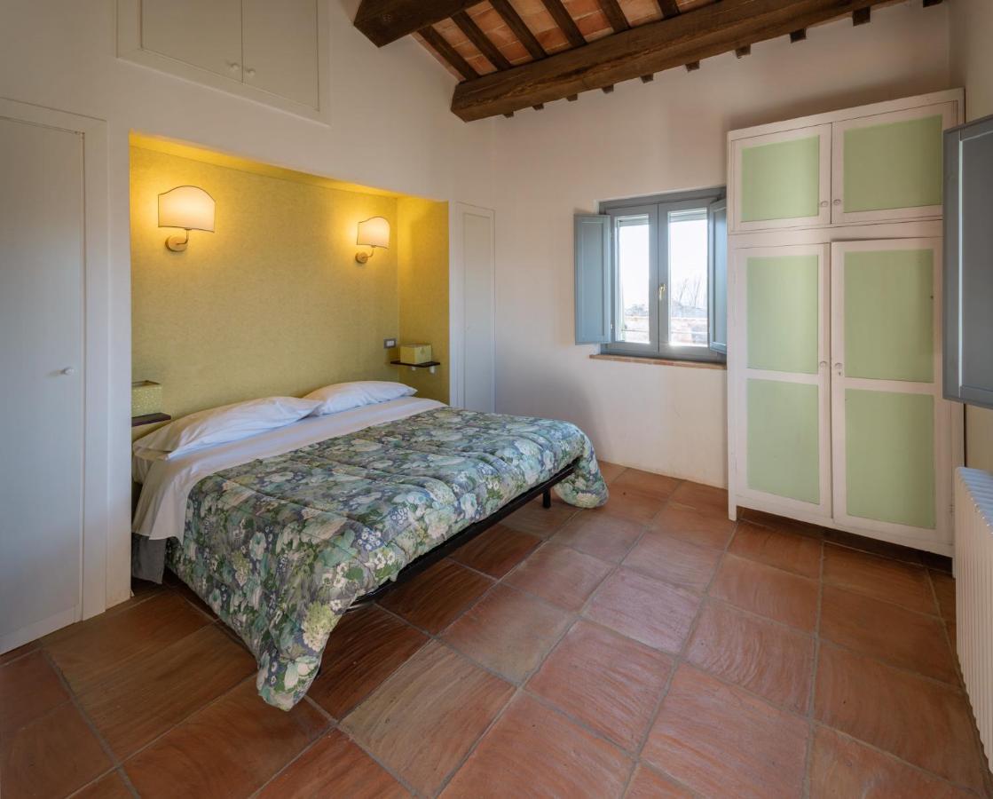 Recchi Franceschini Bike Hotel Last - Minute - Availability Montalto delle Marche Kültér fotó